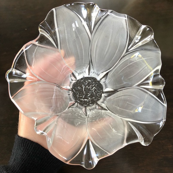 Floral Glass Bowls - Picture 4 of 6